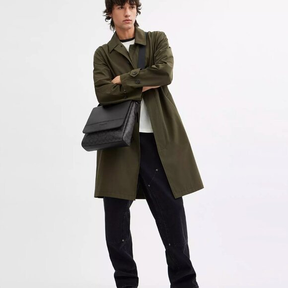 New Coach CZ399 Houston Map Bag in Signature Canvas Charcoal / Black - Picture 2 of 6